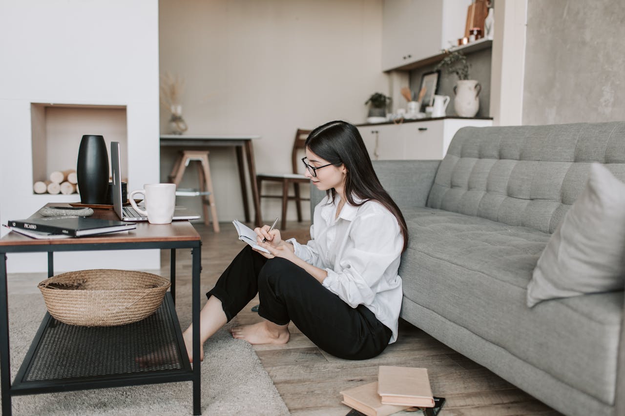 Girl Writing A Routine How to Develop a Writing Routine? Expert Tips